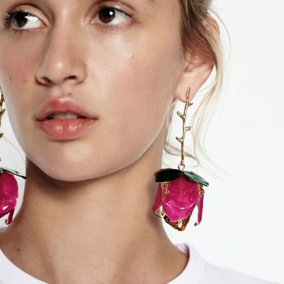 New! Zara Floral Earrings - Picture 1 of 11